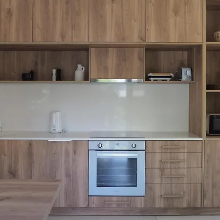 Trinity Urban Residences Plumeria Rhodes City